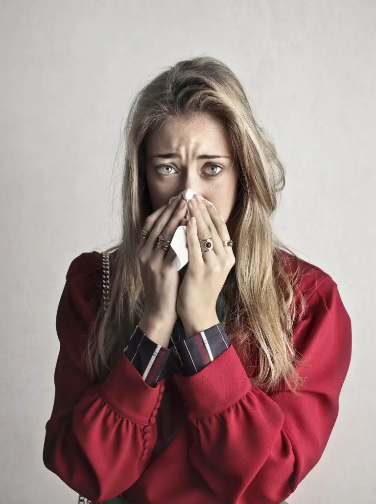 6 effective remedies that stop runny nose